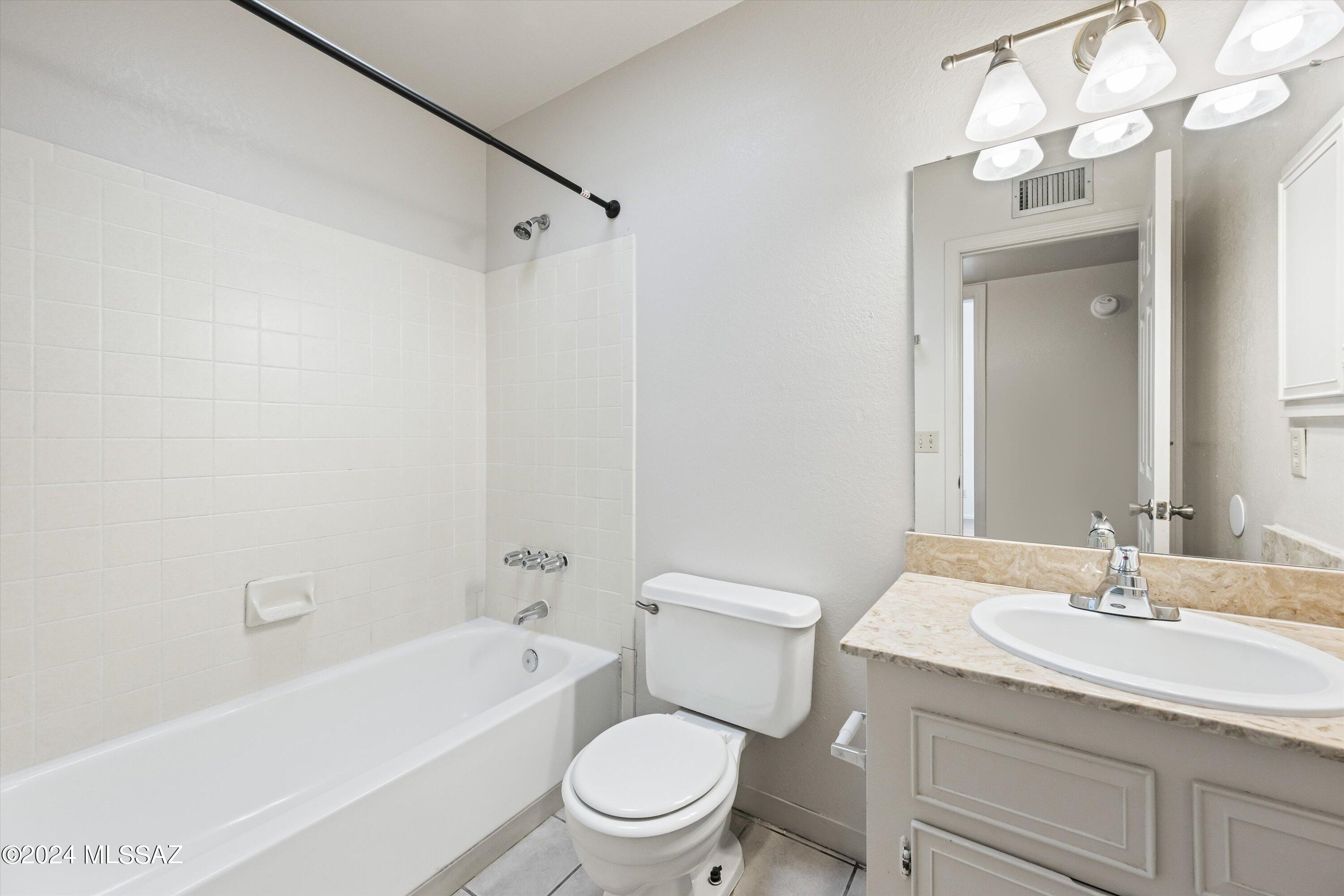 8271 North Oracle Road, Unit 245 Tucson, AZ 85704 - Photo 23 of 26 Gallery Image 23