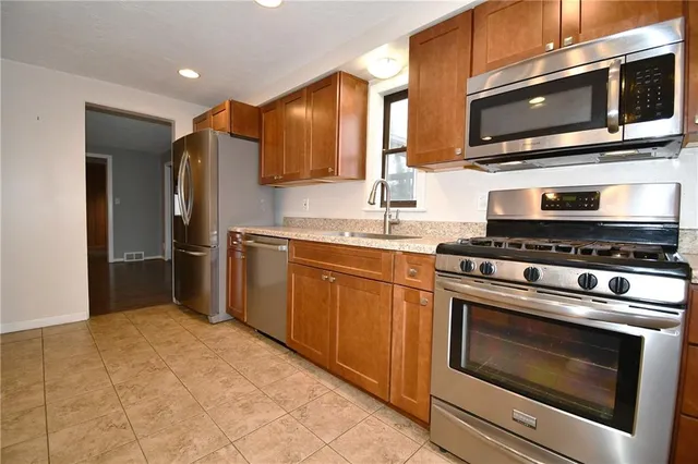 $399,000 | 110 Thames Place, Pittsburgh, PA 15241