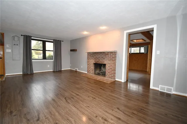 $399,000 | 110 Thames Place, Pittsburgh, PA 15241