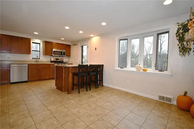 $399,000 | 110 Thames Place, Pittsburgh, PA 15241