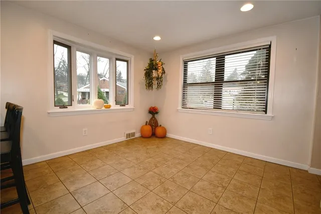 $399,000 | 110 Thames Place, Pittsburgh, PA 15241