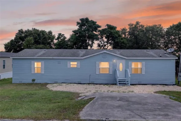 $214,900 | 225 Skyline Drive, Lady Lake, FL 32159