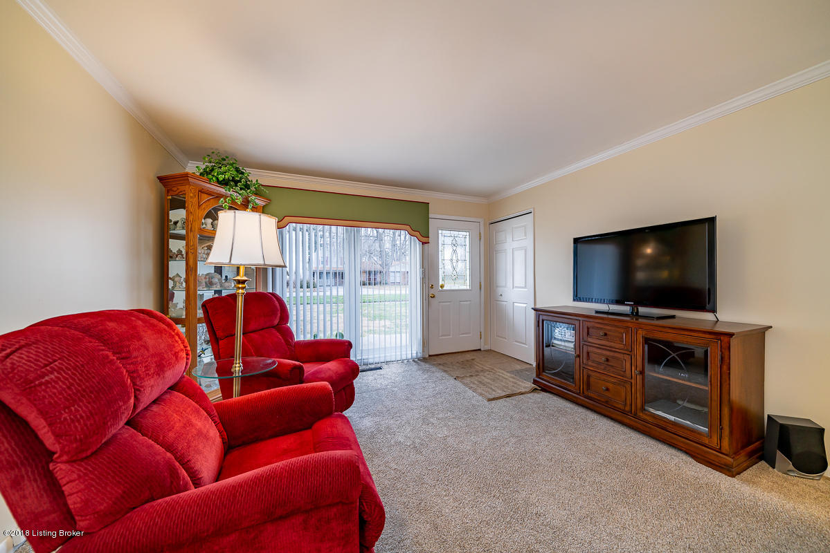 1830 Heaton Road Louisville, KY 40216 - Photo 5 of 42 1830 Heaton Rd L-5