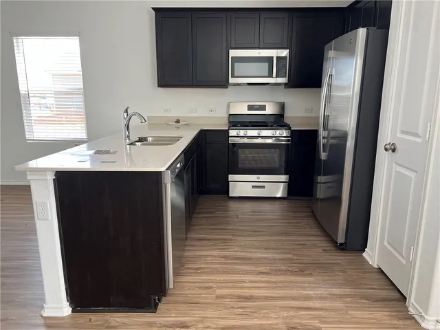 $1,795 | 542 Gabbro Gardens, Maxwell, TX 78656