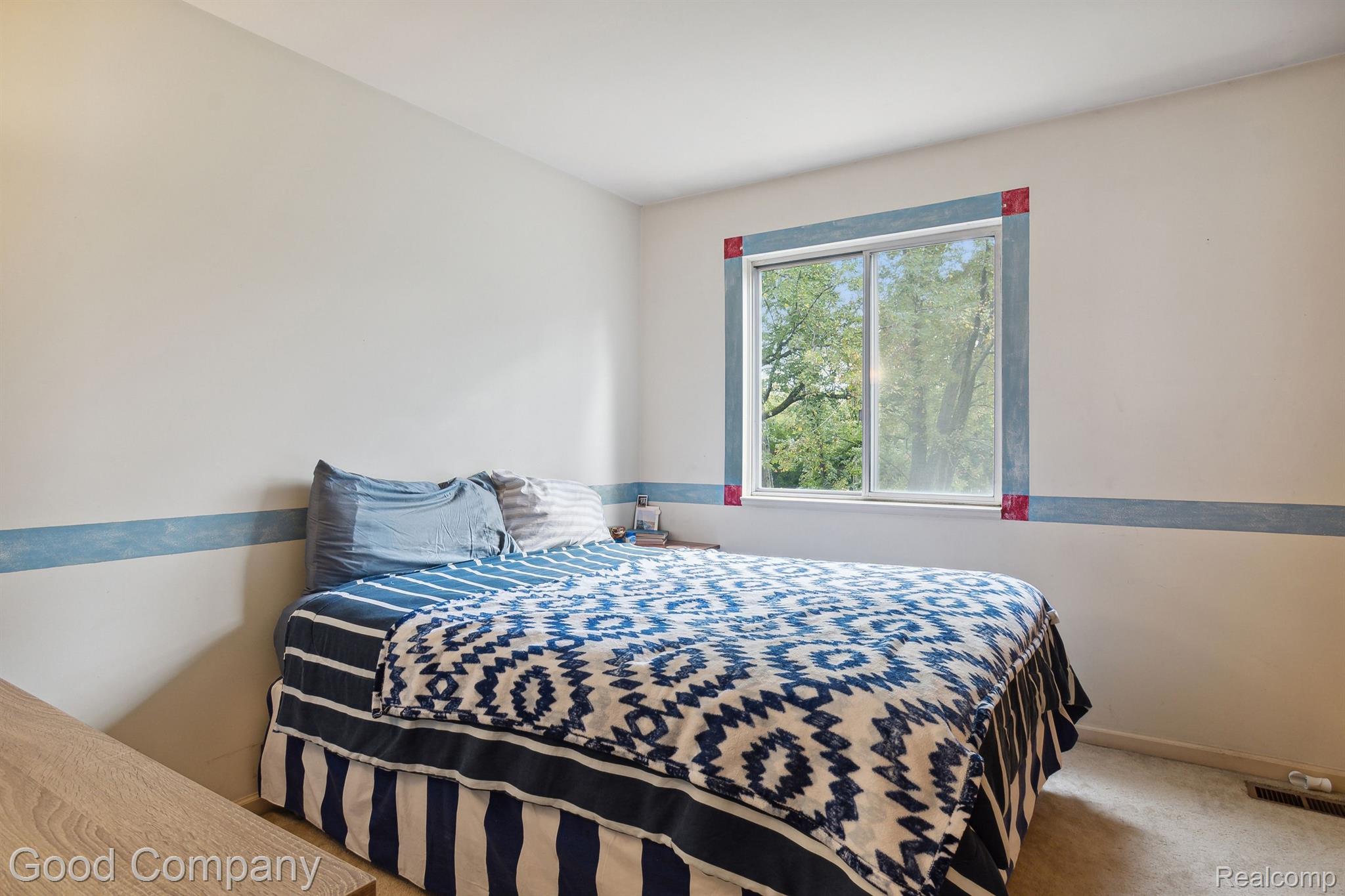 5757 Coomer Road West Bloomfield, MI 48324 - Photo 26 of 47 Gallery Image 26