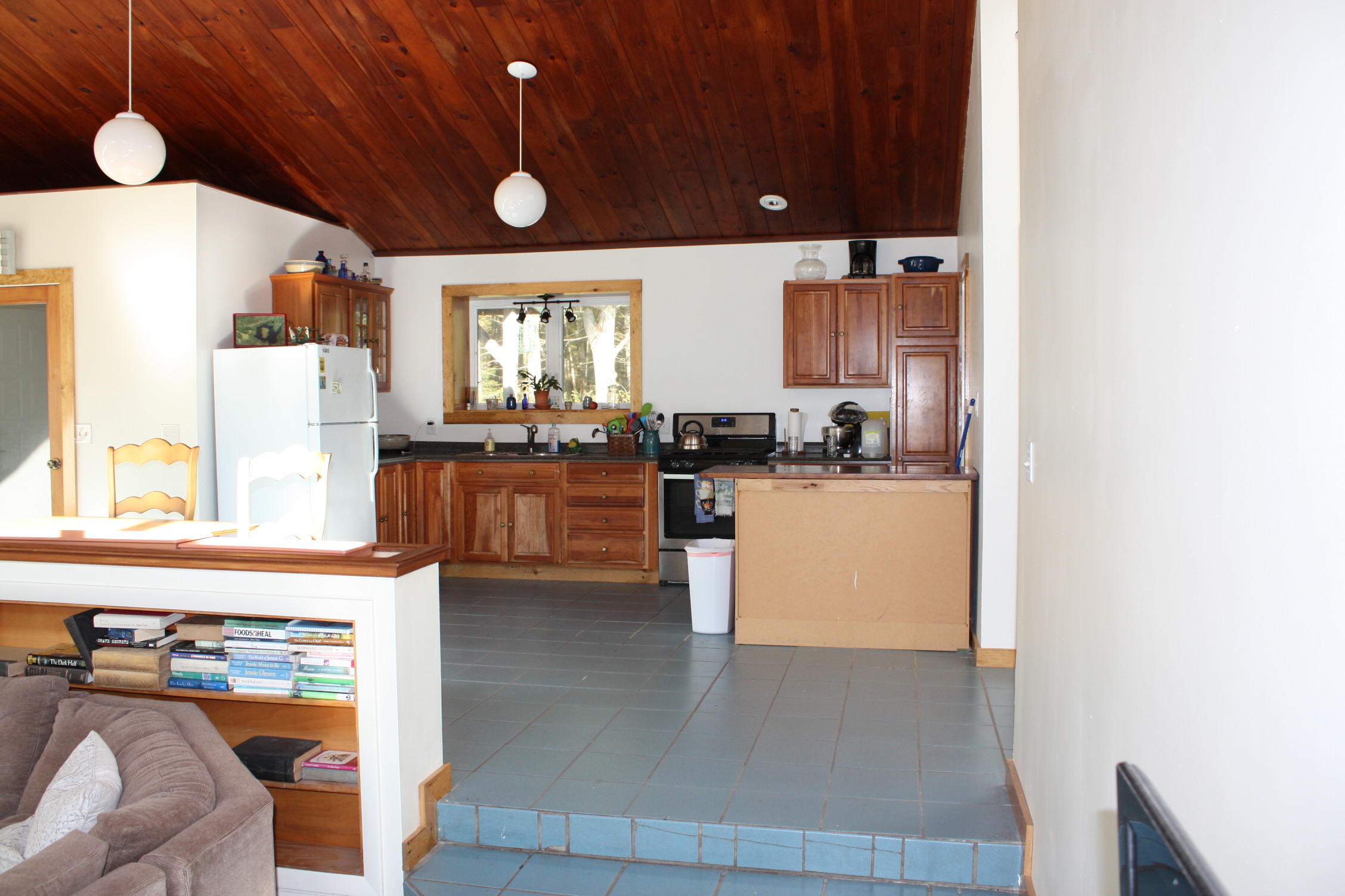 764 Old County Road Washington, ME 04574 - Photo 15 of 37 IMG_2580 (1)
