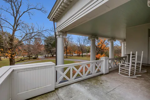 $12,000,000 | 151 Franklin Road, Franklin, TN 37064