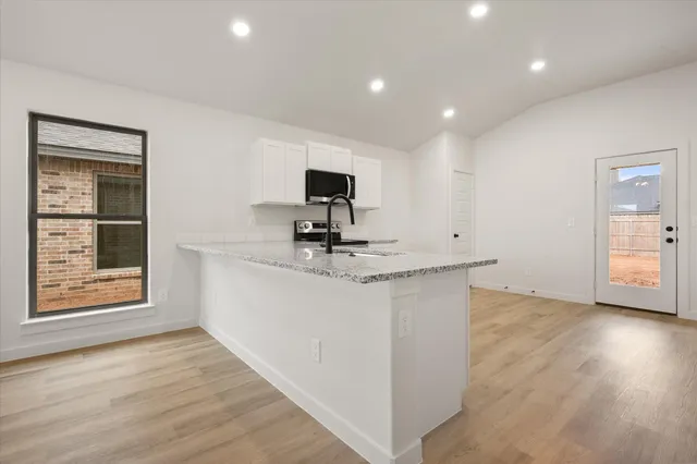 $215,000 | 2411 Aberdeen Avenue, Wolfforth, TX 79382