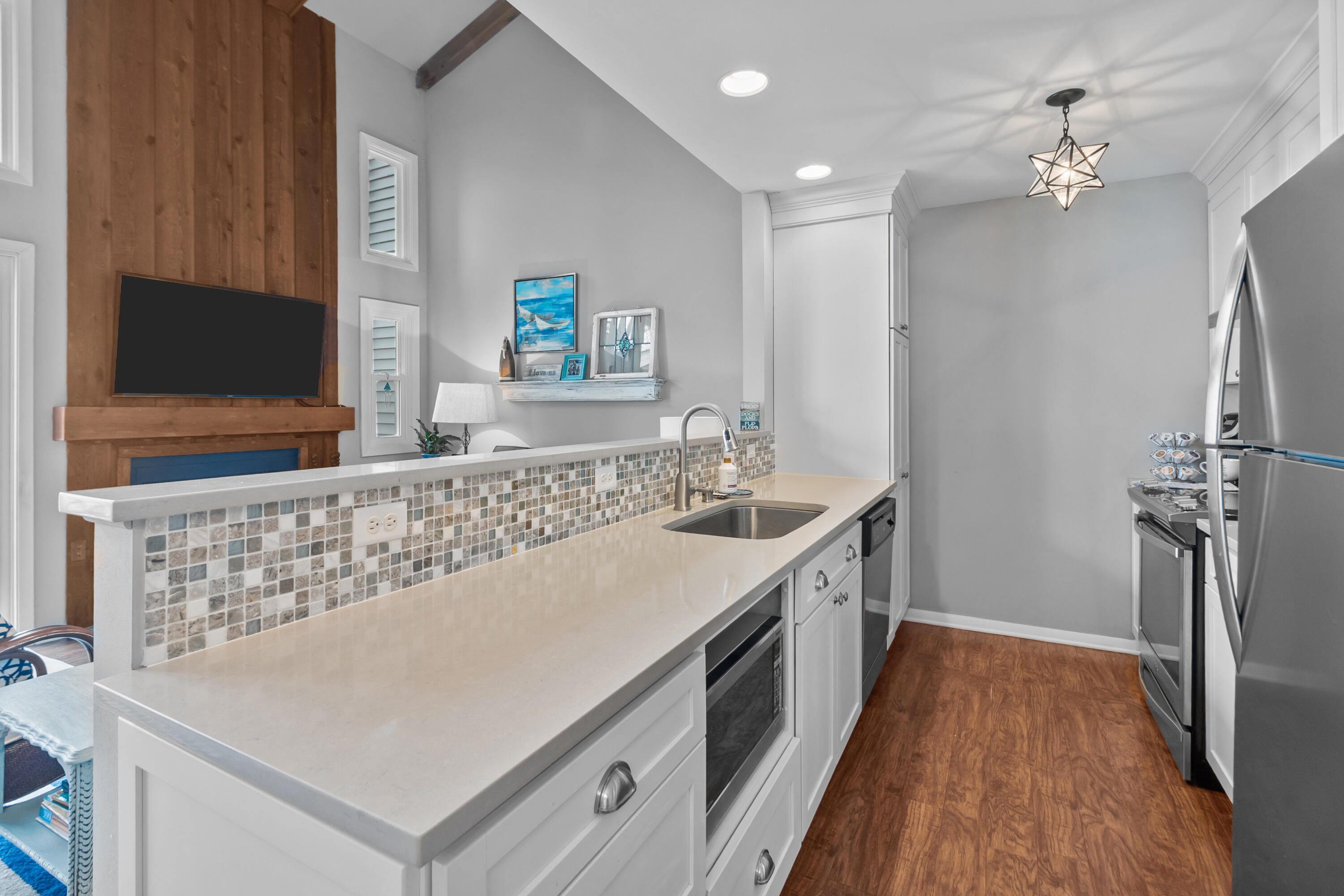 514 Bay View Avenue, Unit 28 Twin Lakes, WI 53181 - Photo 8 of 32 Open to Living area