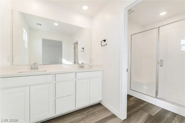 $2,100 | 6144 Rathbone Street, Las Vegas, NV 89166