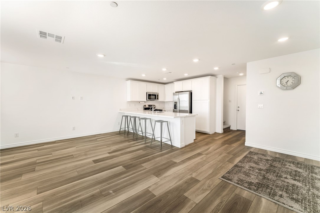 6144 Rathbone Street Las Vegas, NV 89166 - Photo 3 of 19
