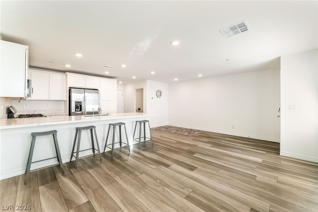 6144 Rathbone Street Las Vegas, NV 89166 - Photo 4 of 19