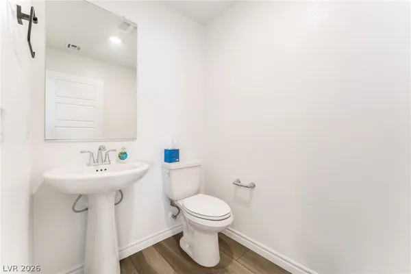 $2,100 | 6144 Rathbone Street, Las Vegas, NV 89166