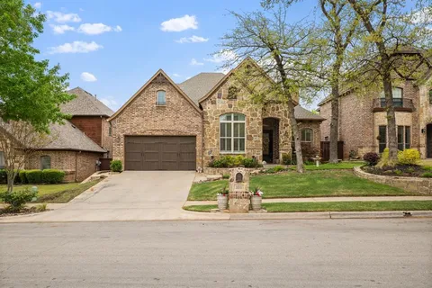 $635,000 | 305 Matthew Avenue, Denton, TX 76210