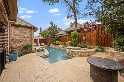 $635,000 | 305 Matthew Avenue, Denton, TX 76210