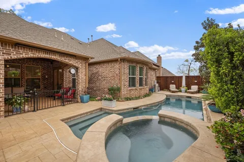 $635,000 | 305 Matthew Avenue, Denton, TX 76210