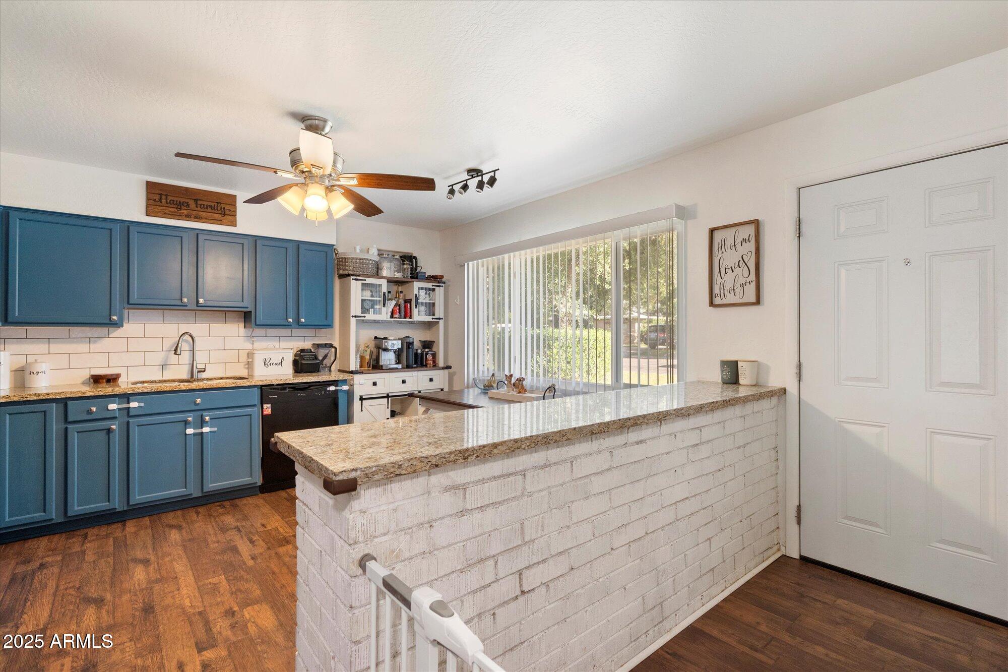 6314 North 13th Place Phoenix, AZ 85014 - Photo 9 of 21 06-107209947