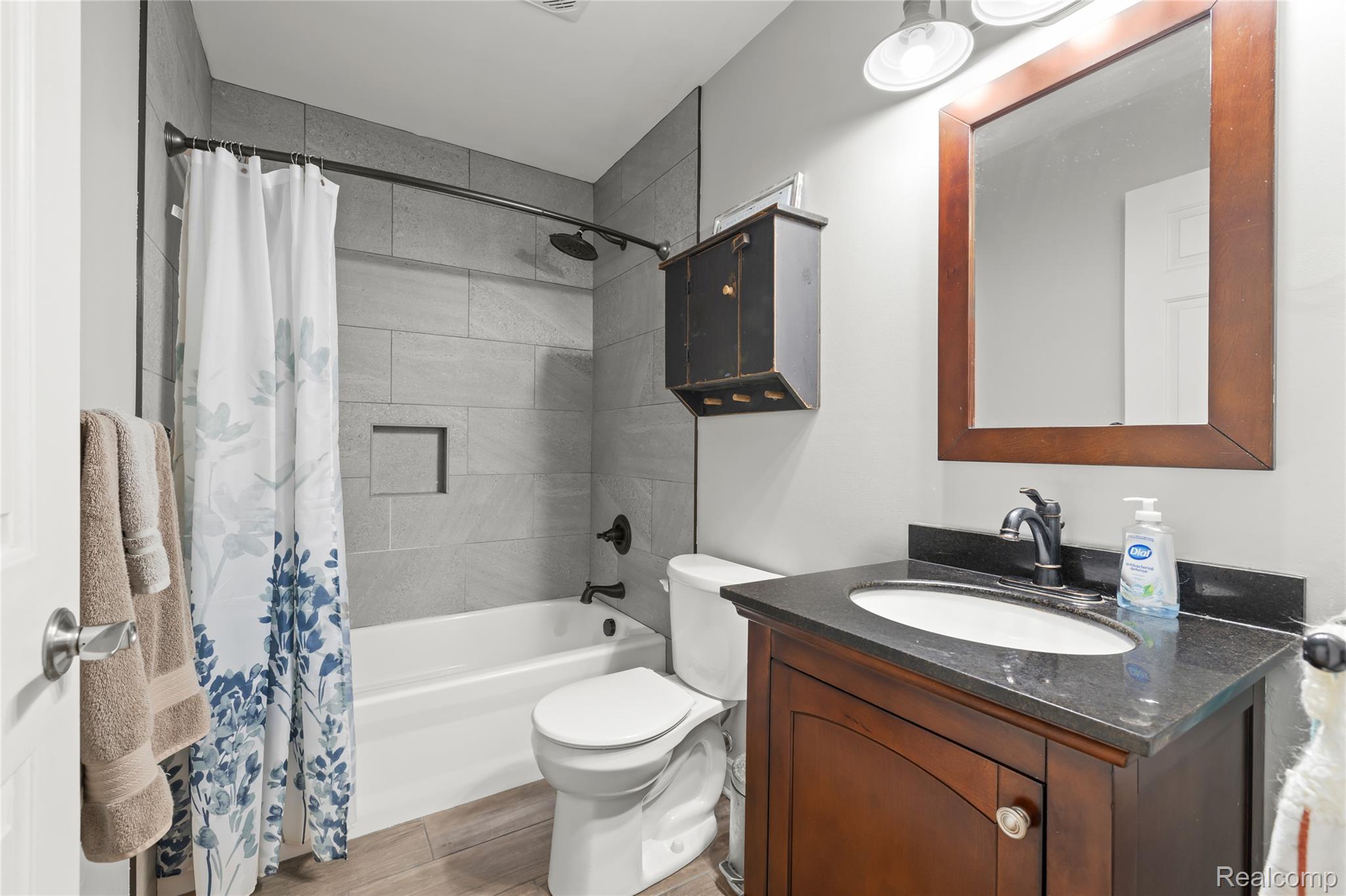 2281 Swan Road Dansville, MI 48819 - Photo 18 of 36 20.jpg
