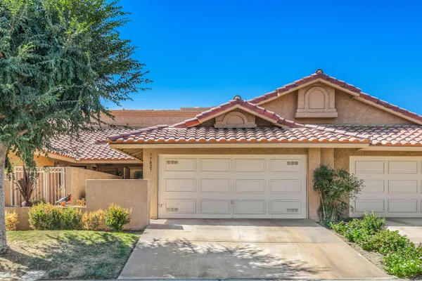 $399,000 | 77827 Woodhaven Drive South, Palm Desert, CA 92211