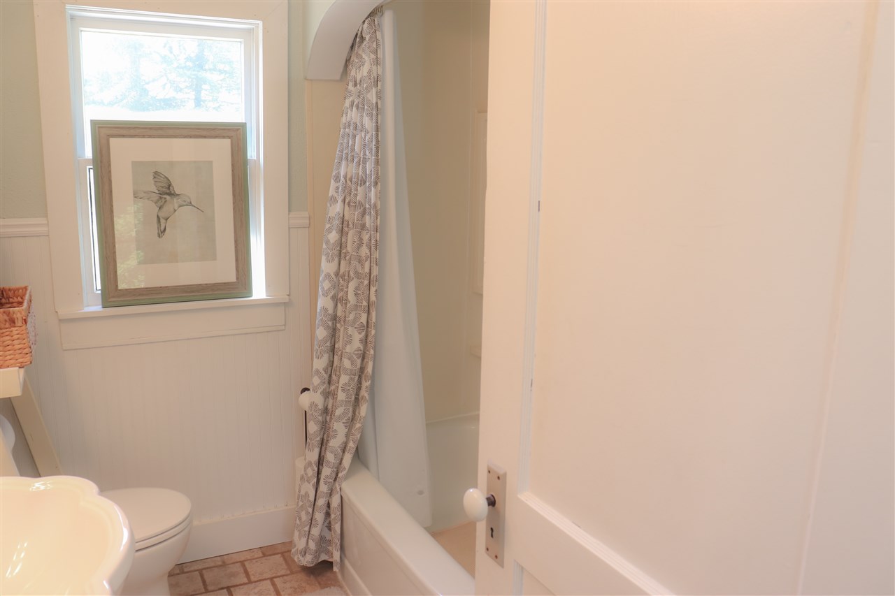 933 West Deerfield Road Mount Pleasant, MI 48858 - Photo 29 of 36 1878476-28.JPG
