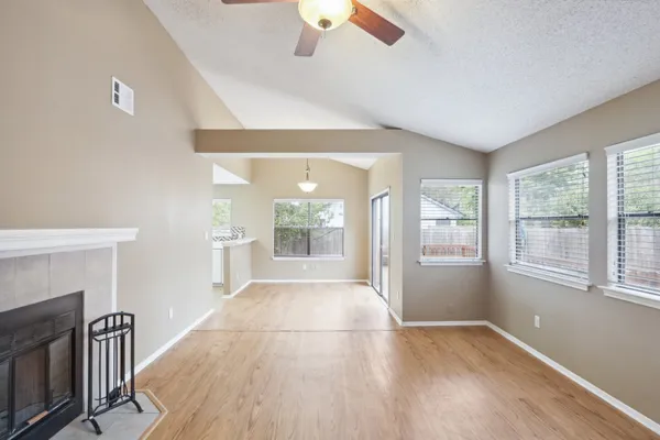 $1,850 | 2407 Dowd Lane, Austin, TX 78728