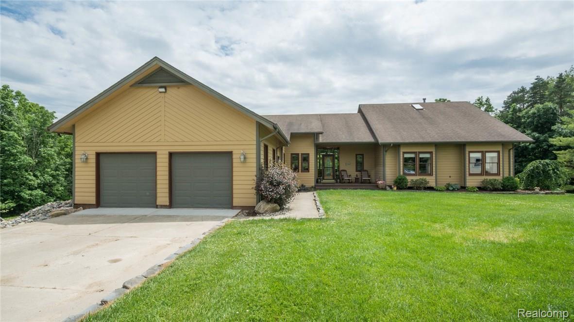8950 Warren Road Plymouth, MI 48170 - Photo 11 of 49 15_50.jpg