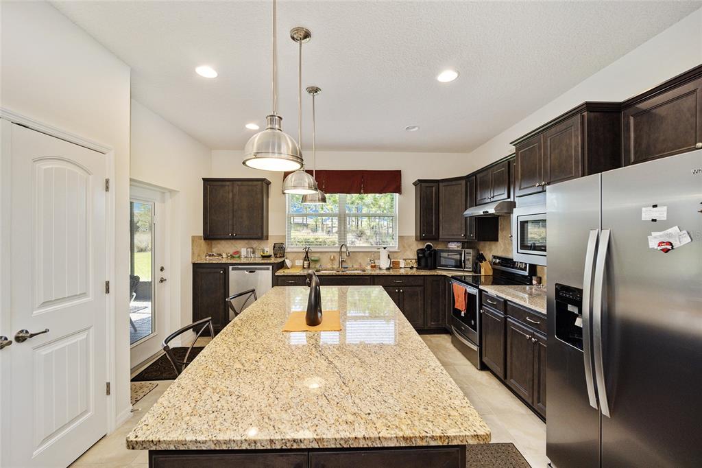 9672 Southwest 76th Lane Road Ocala, FL 34481 - Photo 9 of 43 Gallery Image 9