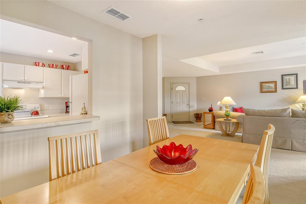 381 Bobby Jones Road, Unit 381 Sarasota, FL 34232 - Photo 13 of 32 Gallery Image 13