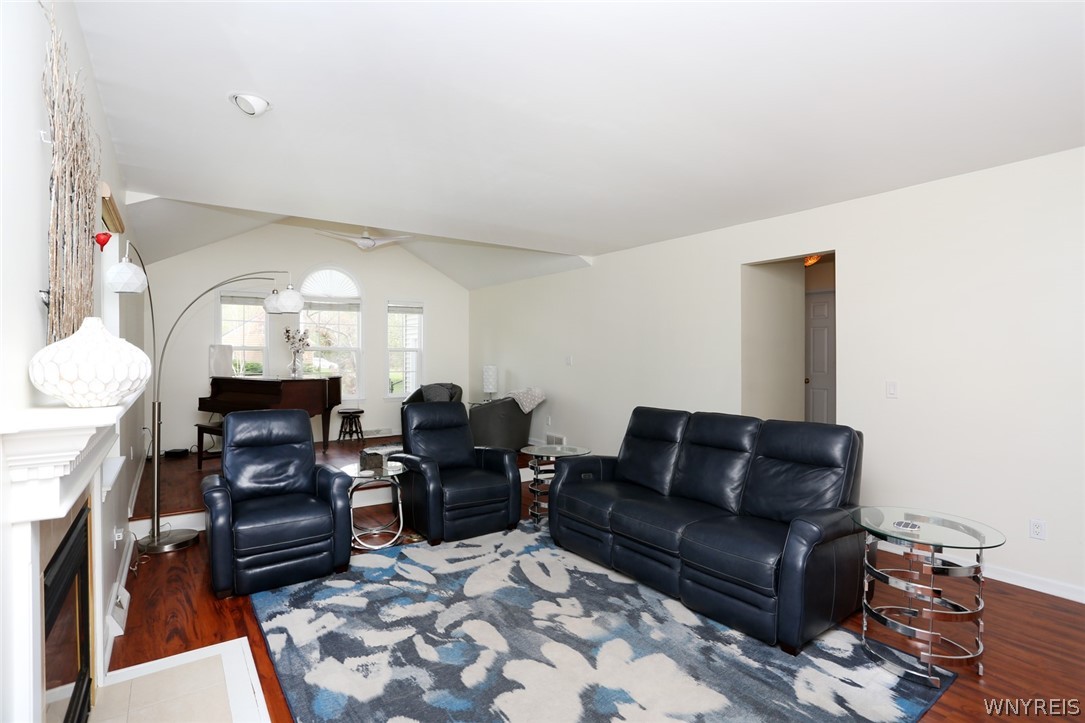 2276 Lakeview Road Hamburg, NY 14085 - Photo 23 of 49