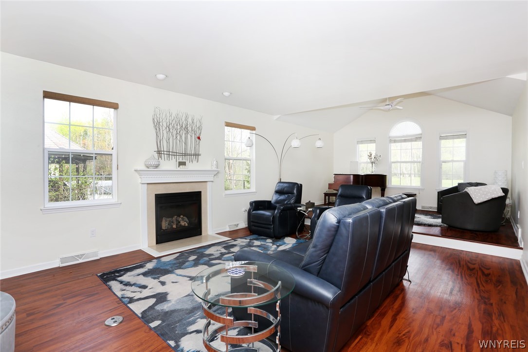 2276 Lakeview Road Hamburg, NY 14085 - Photo 24 of 49