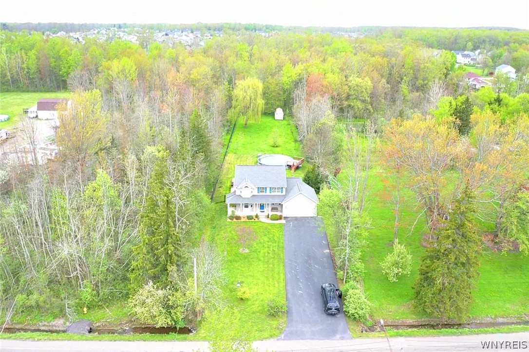 2276 Lakeview Road Hamburg, NY 14085 - Photo 3 of 49