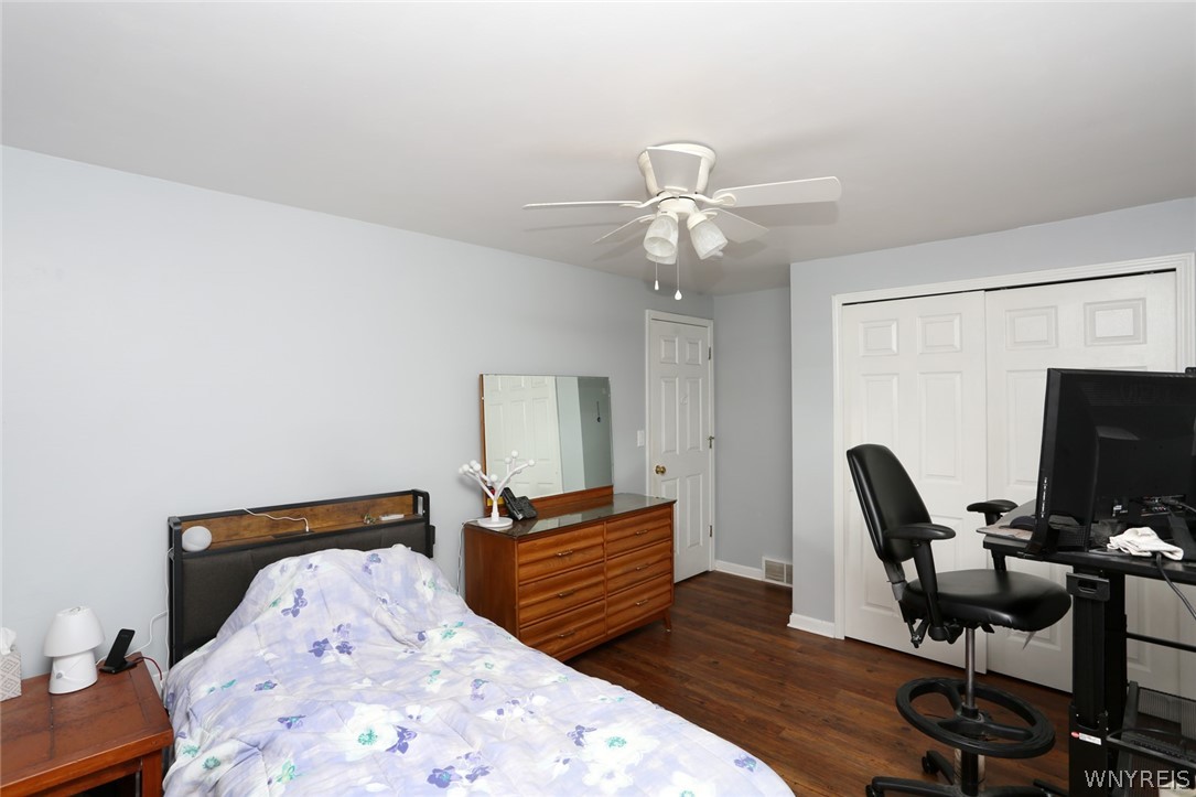 2276 Lakeview Road Hamburg, NY 14085 - Photo 37 of 49