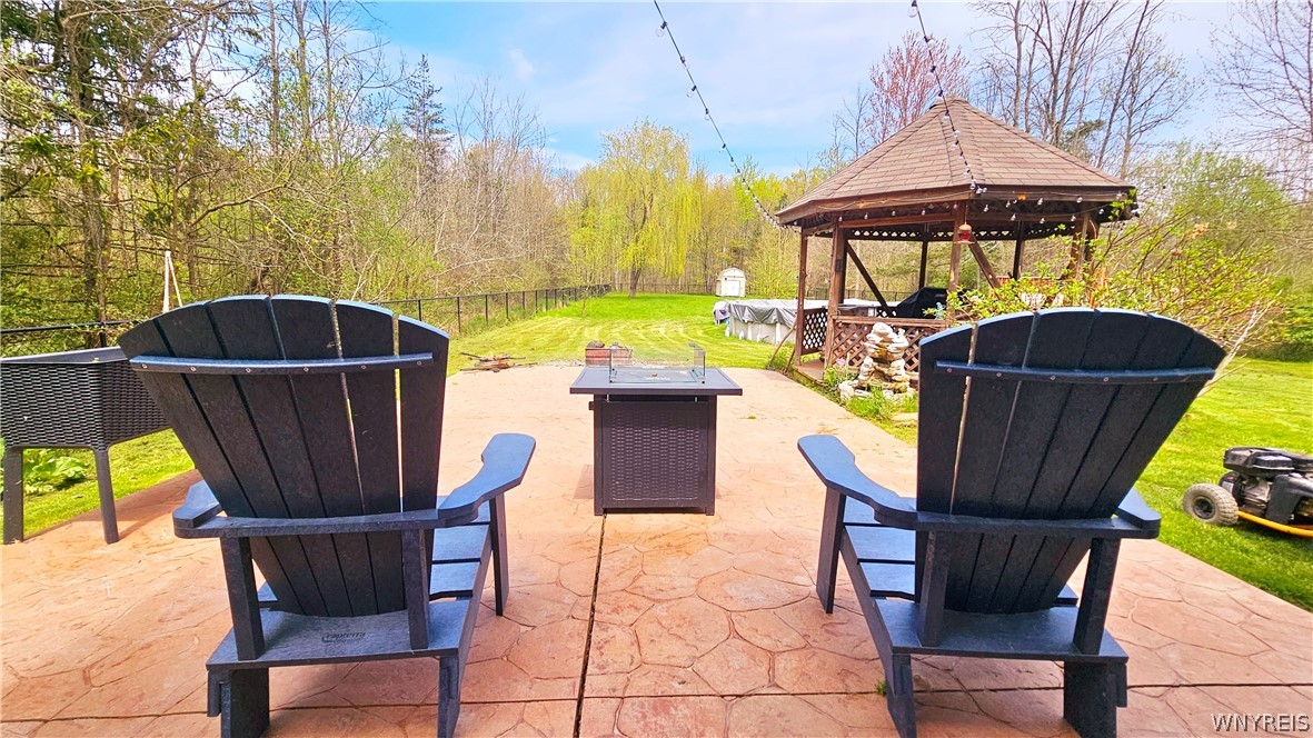 2276 Lakeview Road Hamburg, NY 14085 - Photo 7 of 49