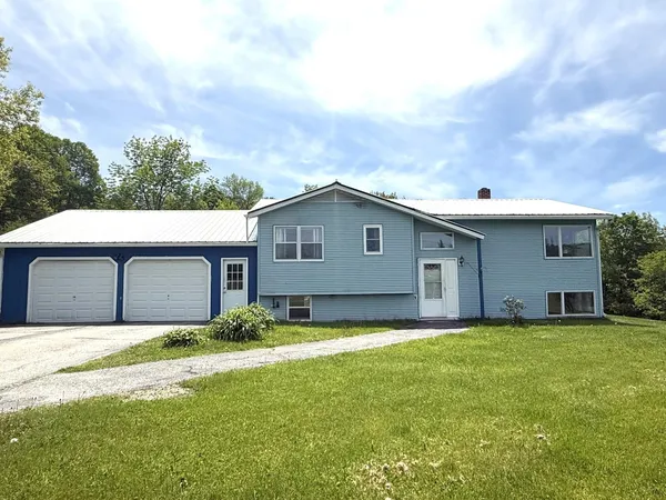 $369,900 | 68 Gilbert Road, Woodbury, VT 05650