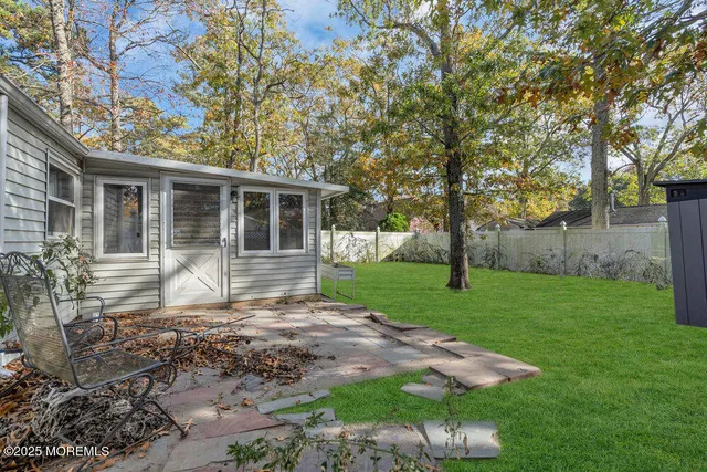 $255,000 | 2 Central Avenue, Waretown, NJ 08758