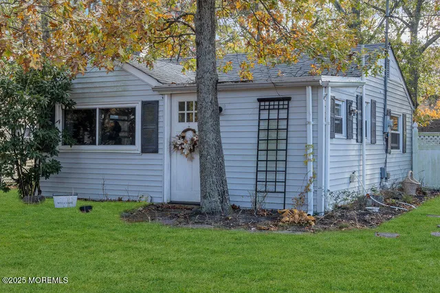 $255,000 | 2 Central Avenue, Waretown, NJ 08758