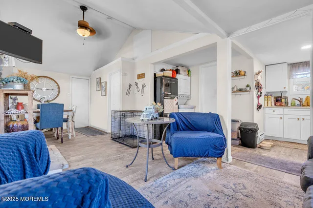 $255,000 | 2 Central Avenue, Waretown, NJ 08758