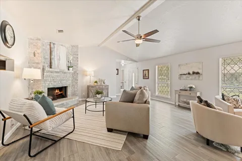 $214,900 | 12118 Quail Hollow Lane, Pinehurst, TX 77362