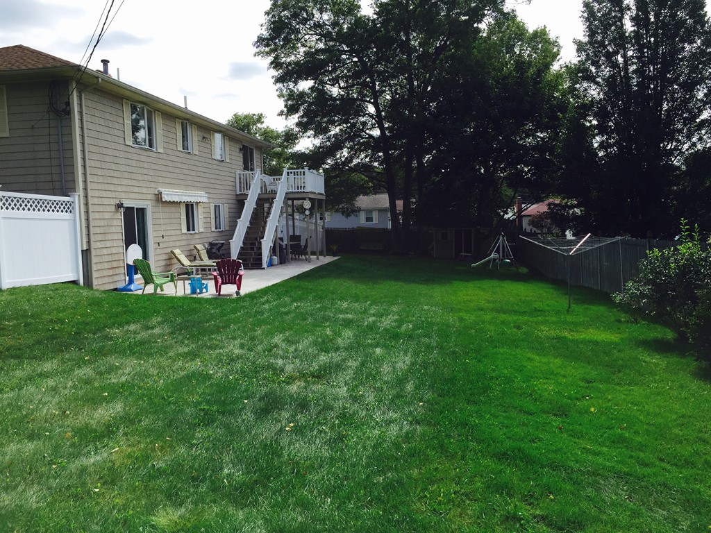 371 Perry Street Fall River, MA 02721 - Photo 14 of 29 Gallery Image 14