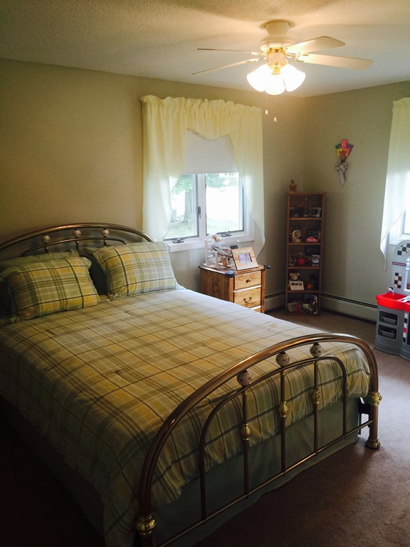 371 Perry Street Fall River, MA 02721 - Photo 21 of 29 Gallery Image 21
