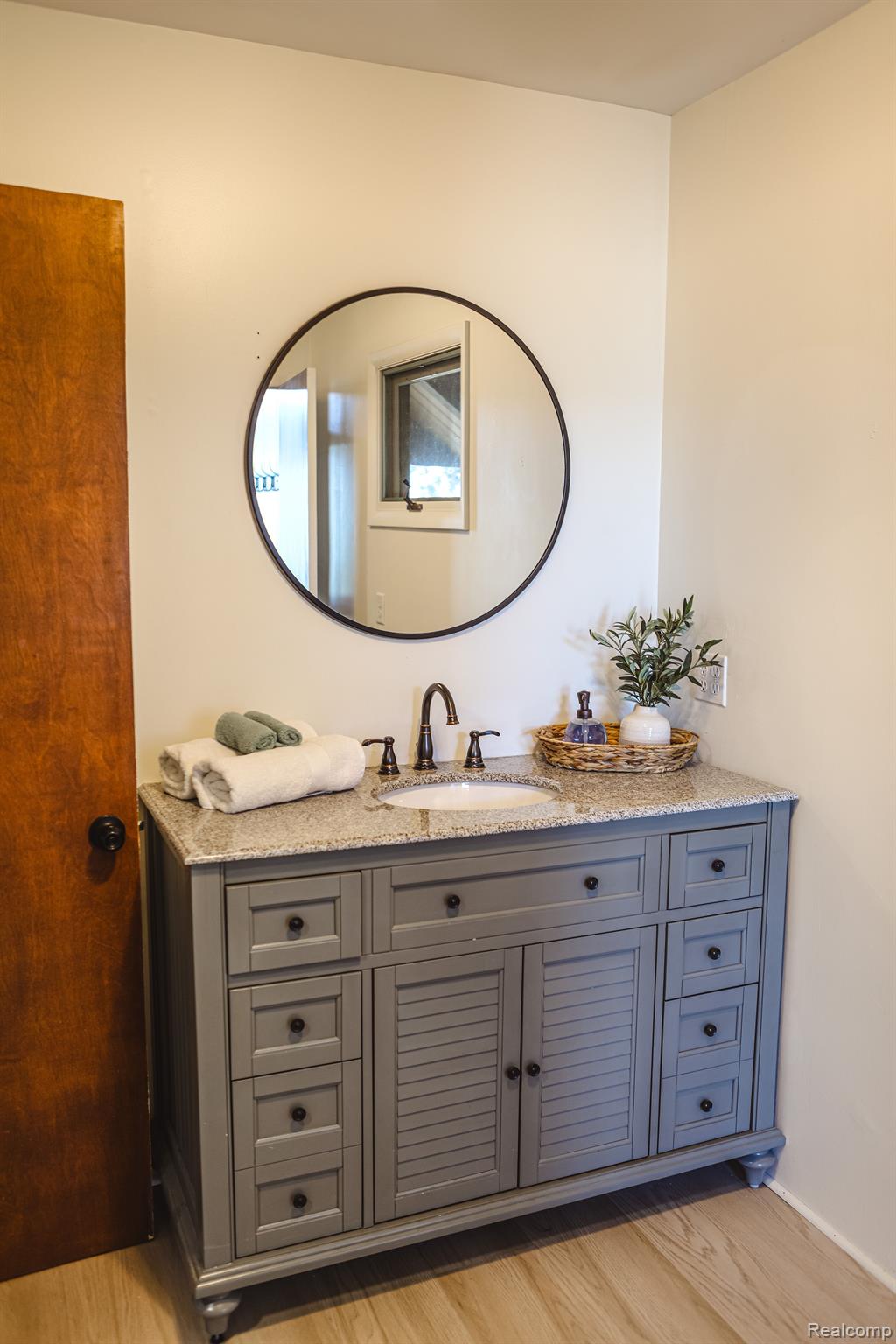 9184 Crescent Beach Road Pigeon, MI 48755 - Photo 18 of 31 Gallery Image 18