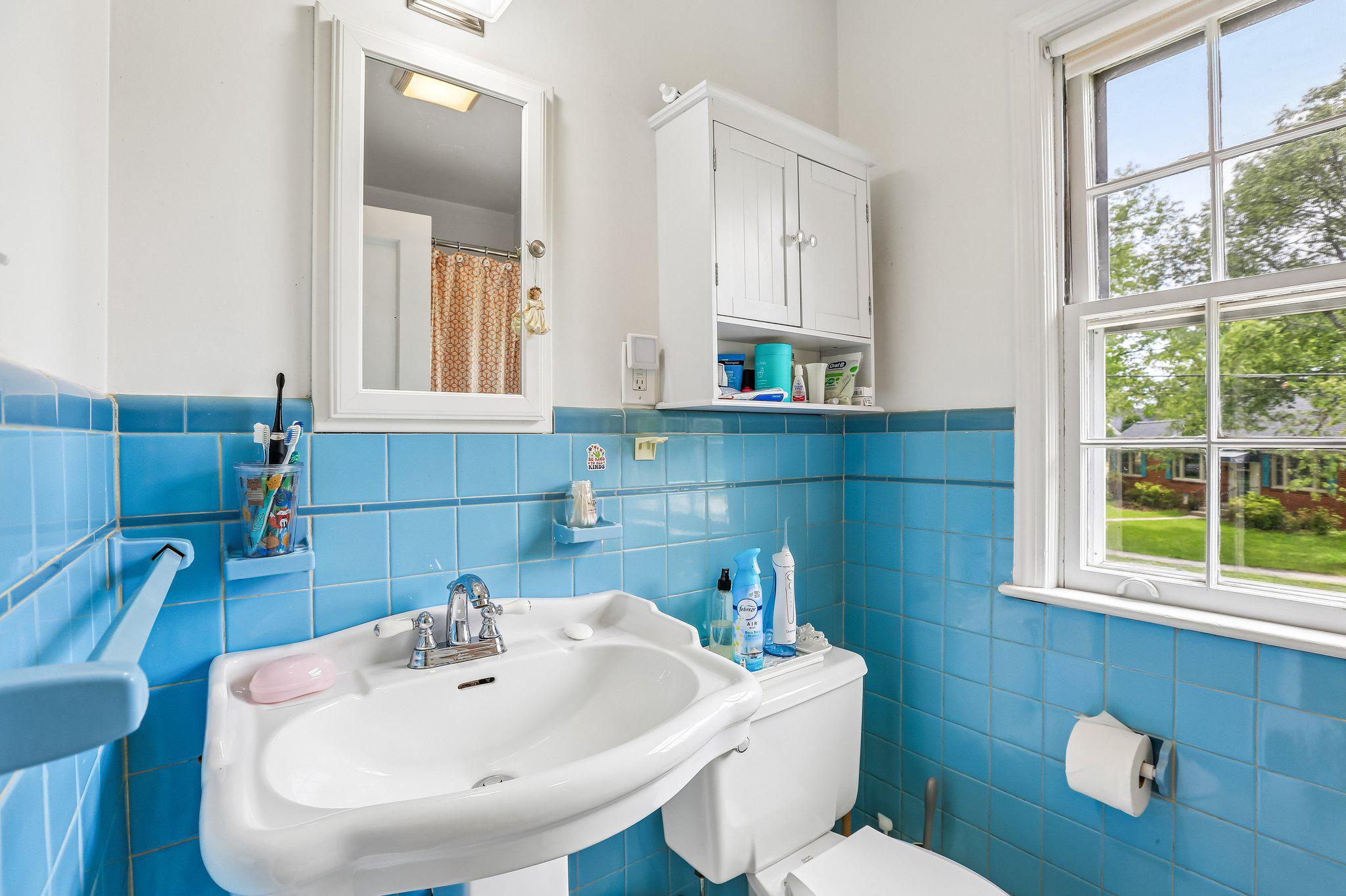 221 Patuxent Road Laurel, MD 20707 - Photo 18 of 33 Bathroom