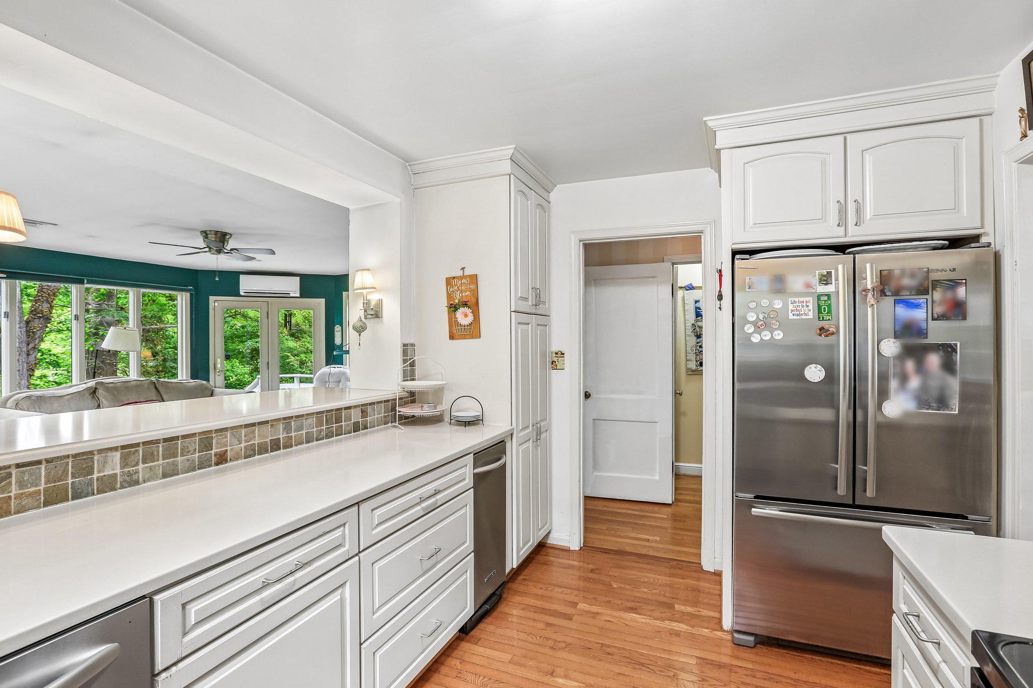 221 Patuxent Road Laurel, MD 20707 - Photo 9 of 33 Bright and airy kitchen with charm.