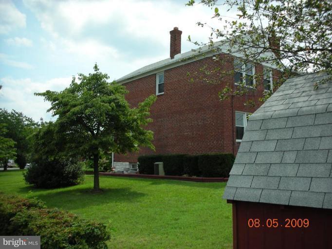 3443 Dunran Road Dundalk, MD 21222 - Photo 25 of 29 a view of a back yard