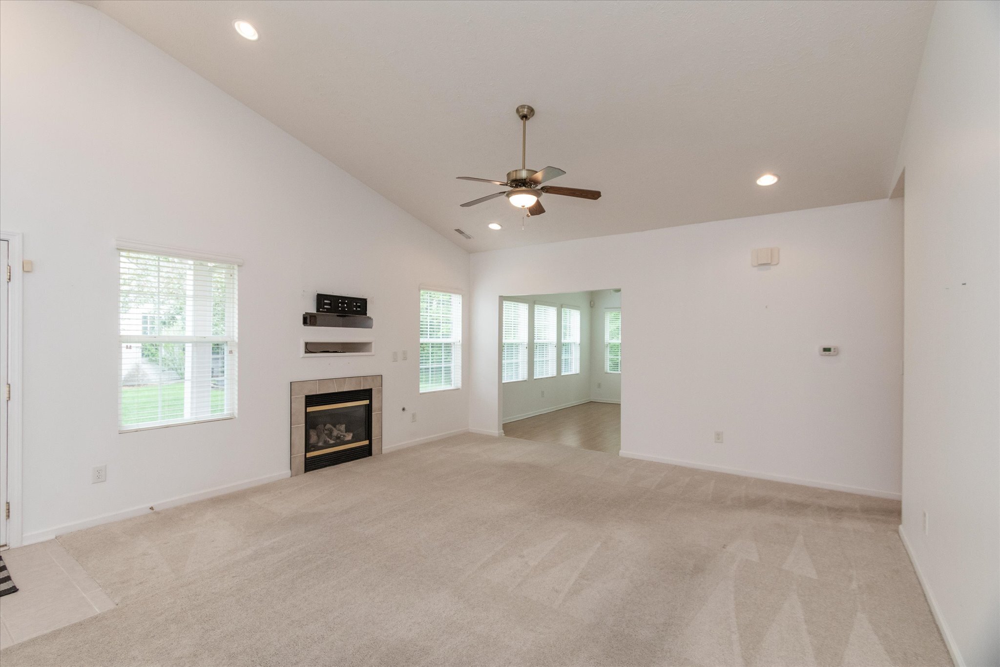 10550 Pine Valley Path Indianapolis, IN 46234 - Photo 2 of 21