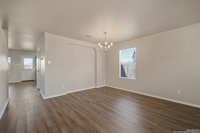 $1,850 | 144 Crest Bluff, Cibolo, TX 78108