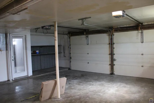 $325,000 | 550 Northwest 58th Street, Topeka, KS 66617