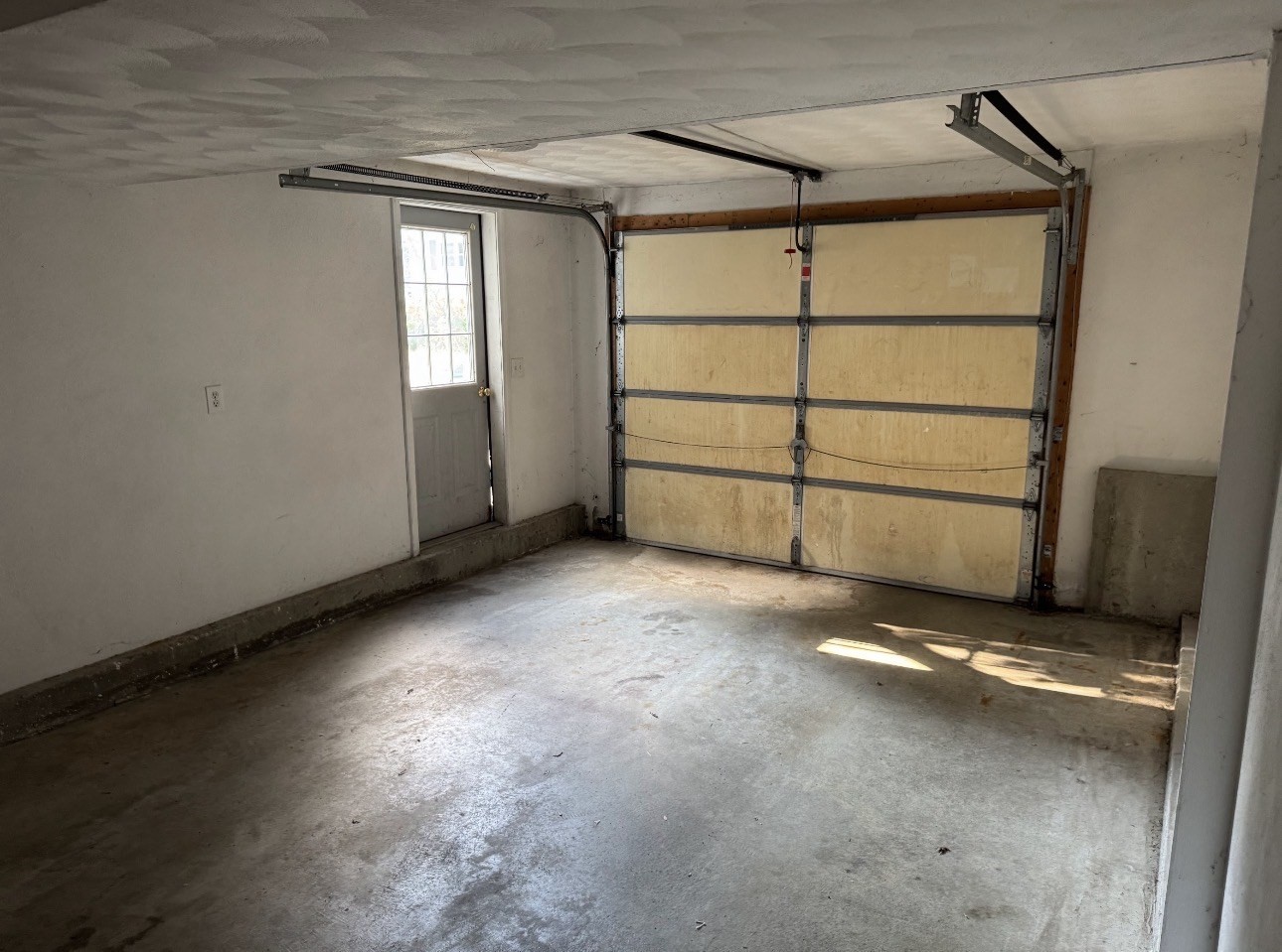 781 Boston Road Billerica, MA 01821 - Photo 4 of 20 Gallery Image 4