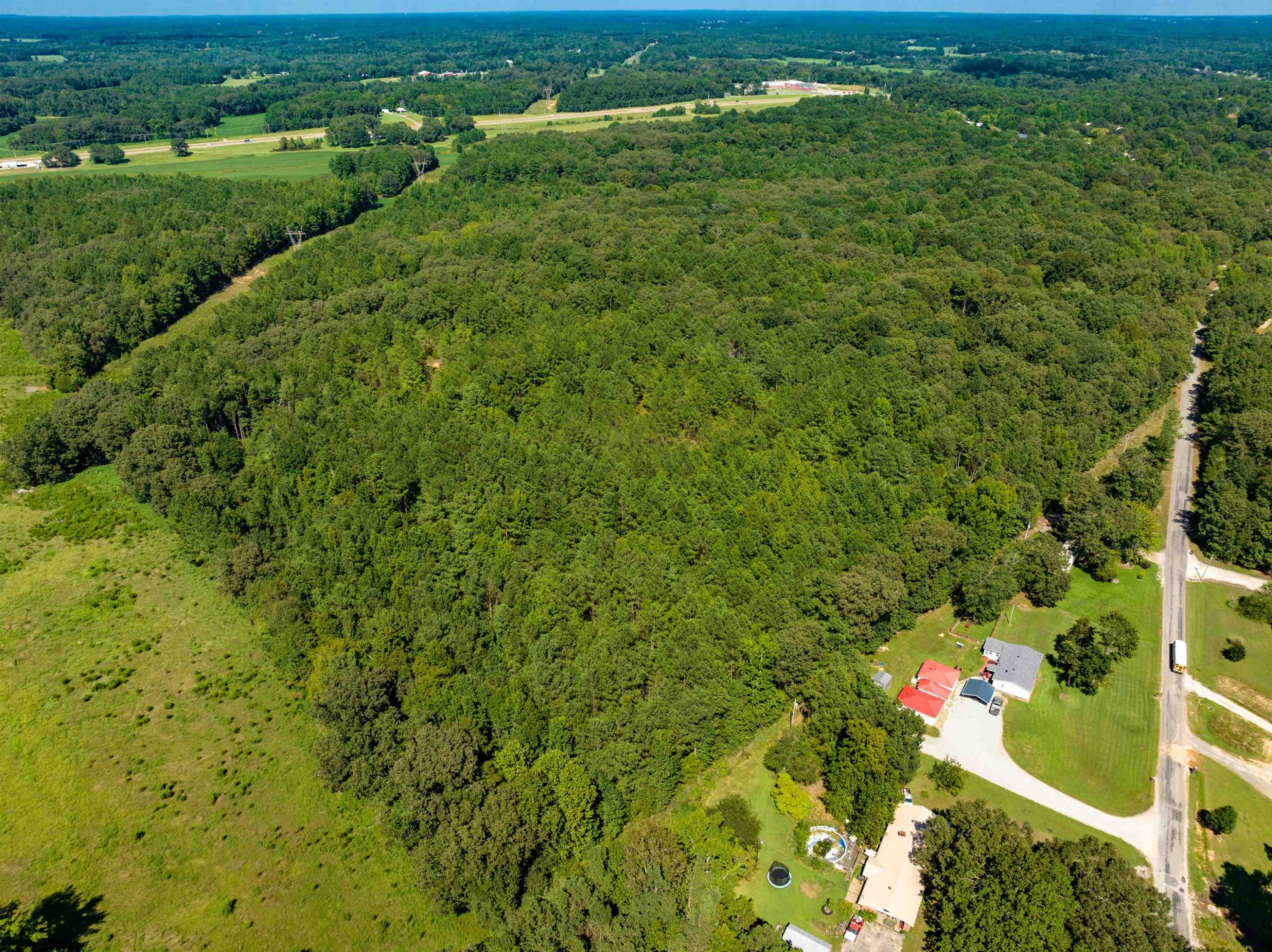 1455 Tyler Road Lexington, TN 38351 - Photo 3 of 8 a view of a city