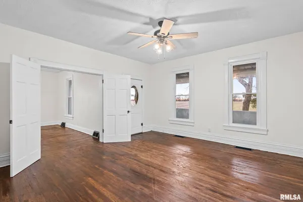 $285,000 | 4758 Sturdy Road, Rochester, IL 62563